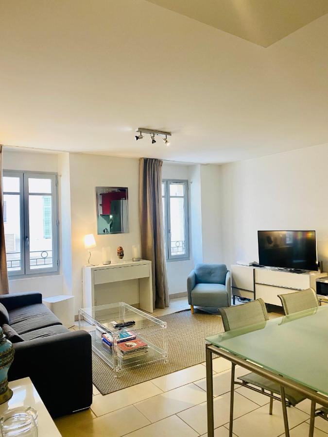 Tres Joli T3 Vieux Port Cannes Exterior photo